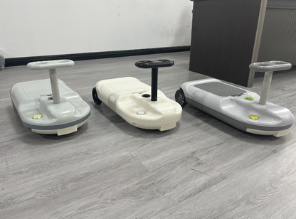 Go-Kart Giratorio Antivuelco con Función de Limpieza