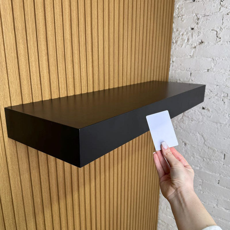 Estante de Pared Personalizado con Compartimento Oculto – Mueble Flotante de Madera con Almacenamiento Discreto