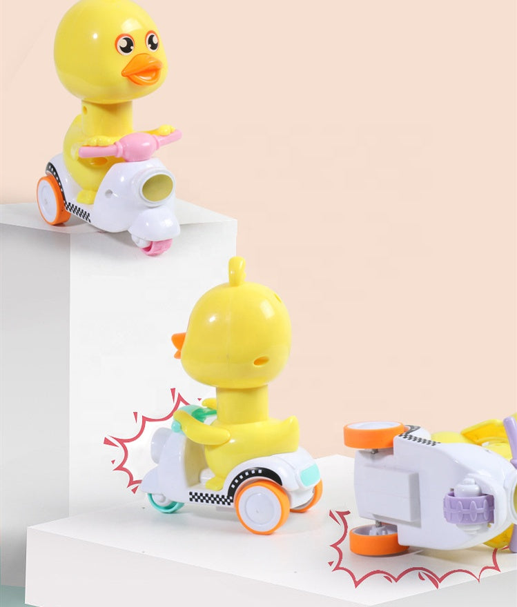 Juguete Pato en Scooter